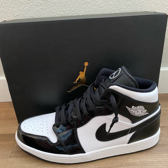 Jordan Other - Jordan 1 mid SE carbon fiber 11.5 Men’s